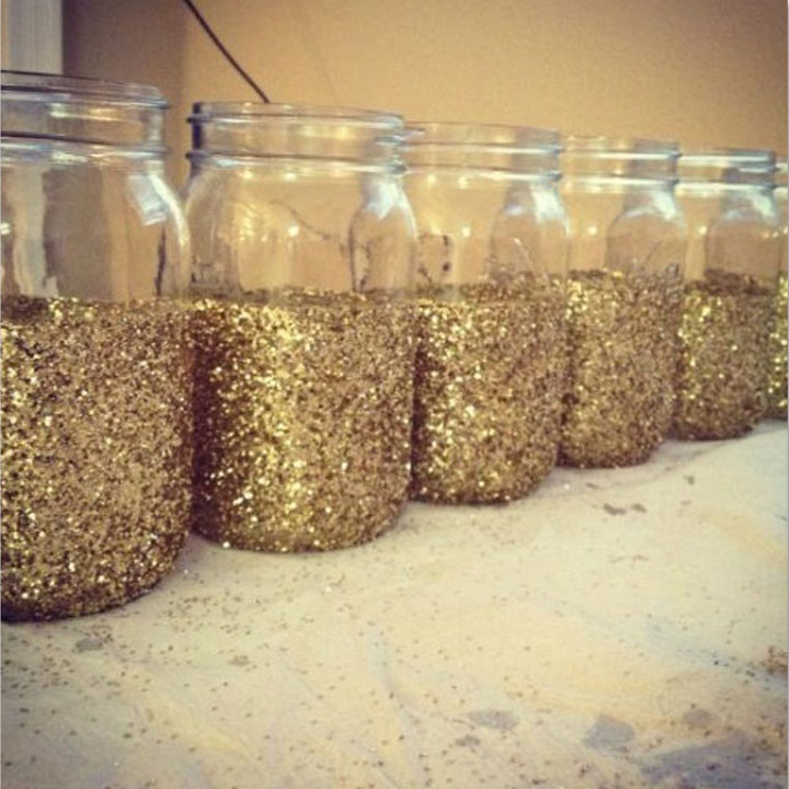 gold-glitter-mason-jars