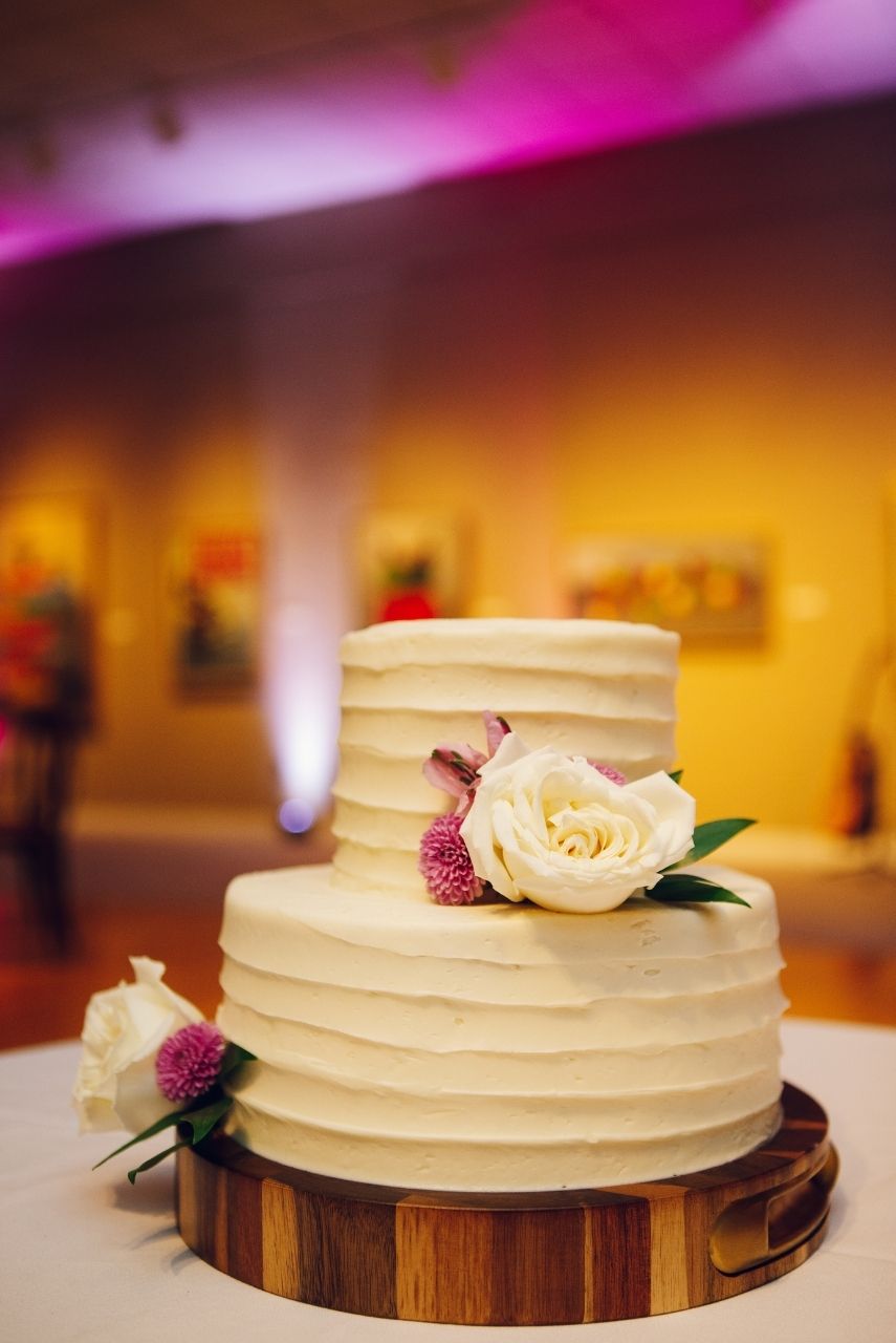 a wedding reception at evansville museum, indiana evansville wedding